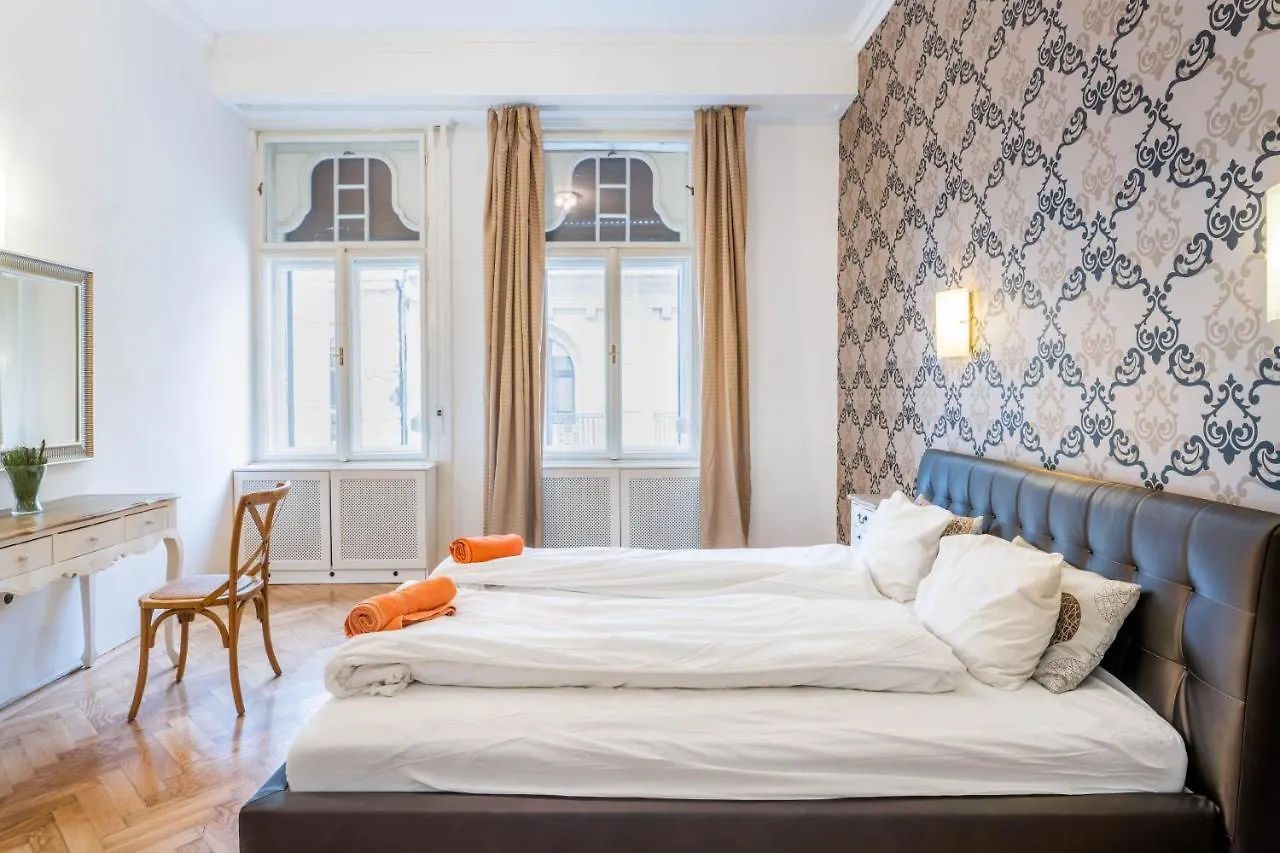 New Design Apartment - Vaci Utca 11 Budapest 0*,  Hungary